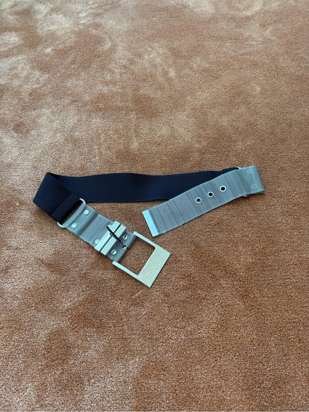 Elastic Stretch Women's Belt with Silver-Tone Buckle - Black and Gray